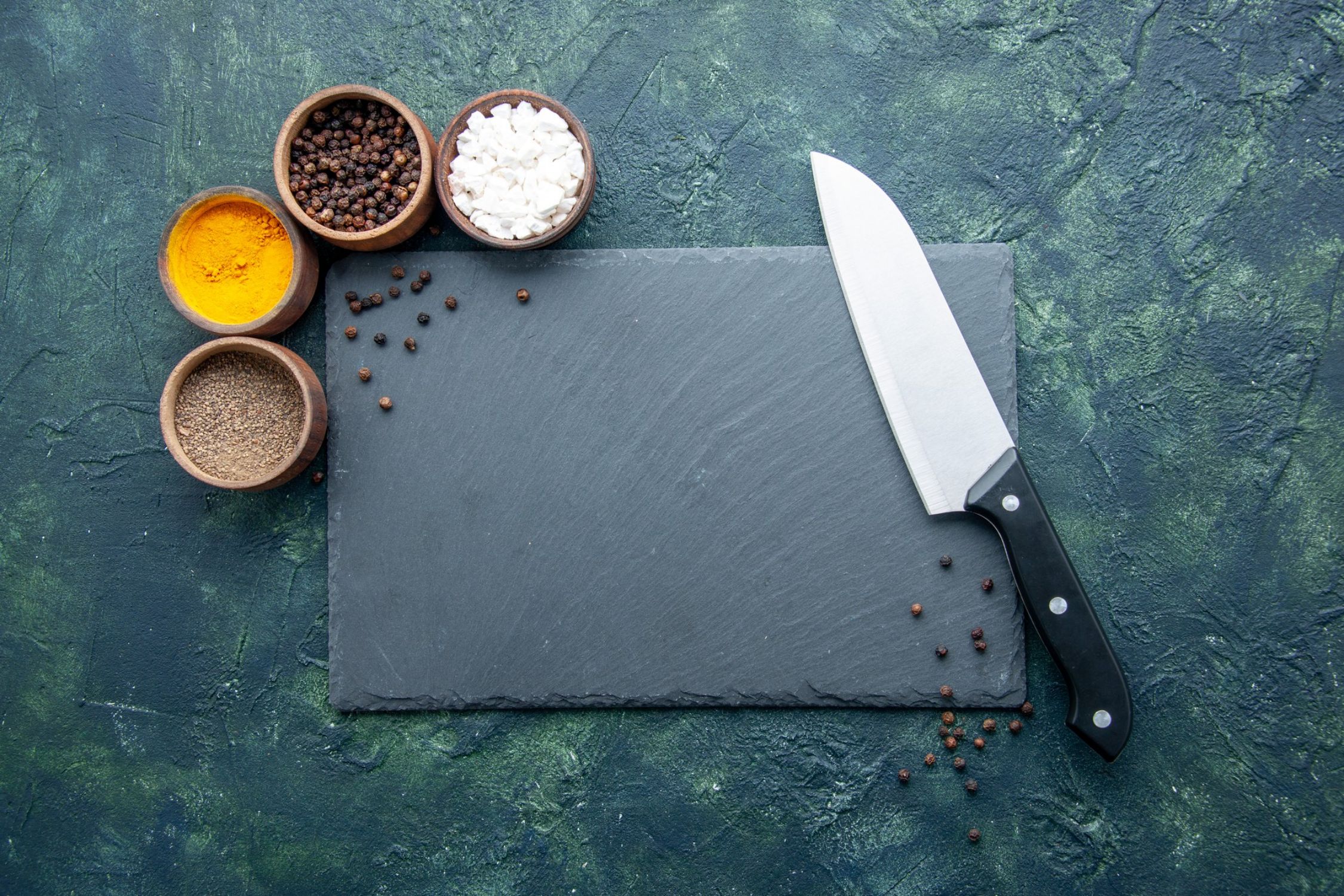 Slice and dice like the pros with this set of Japanese knives, now $350 off